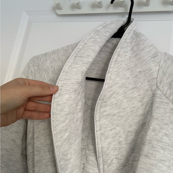 Cozy Gray Robe - Picture 3 of 4